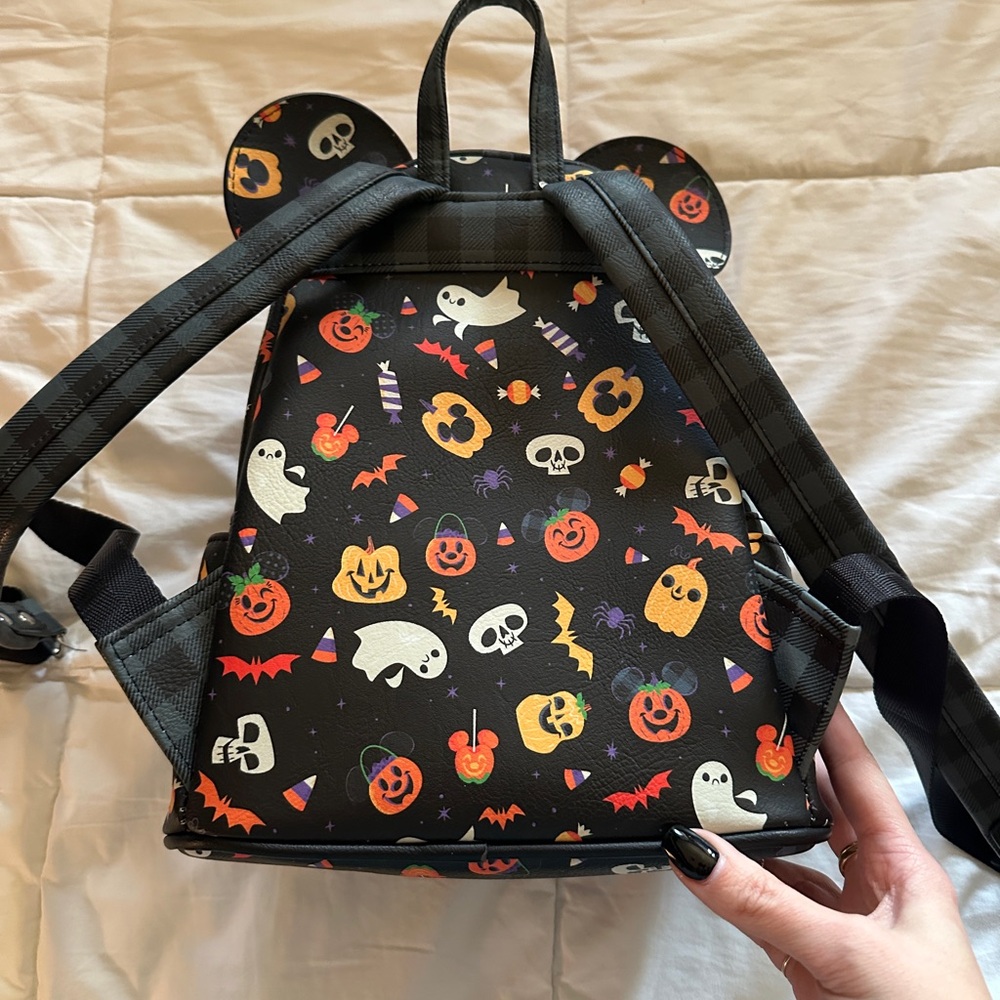 disney loungefly backpack - Picture 3 of 6